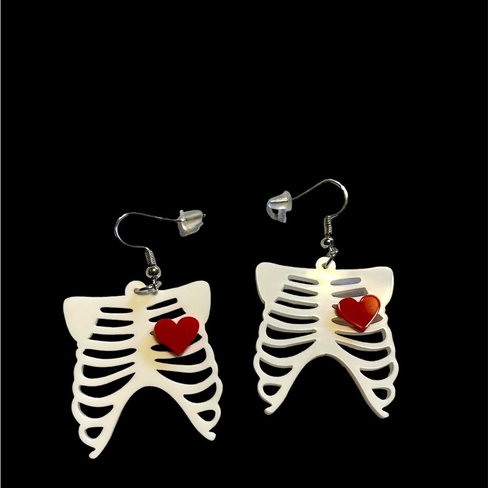 🔥 Acrylic rib cage earrings ✨